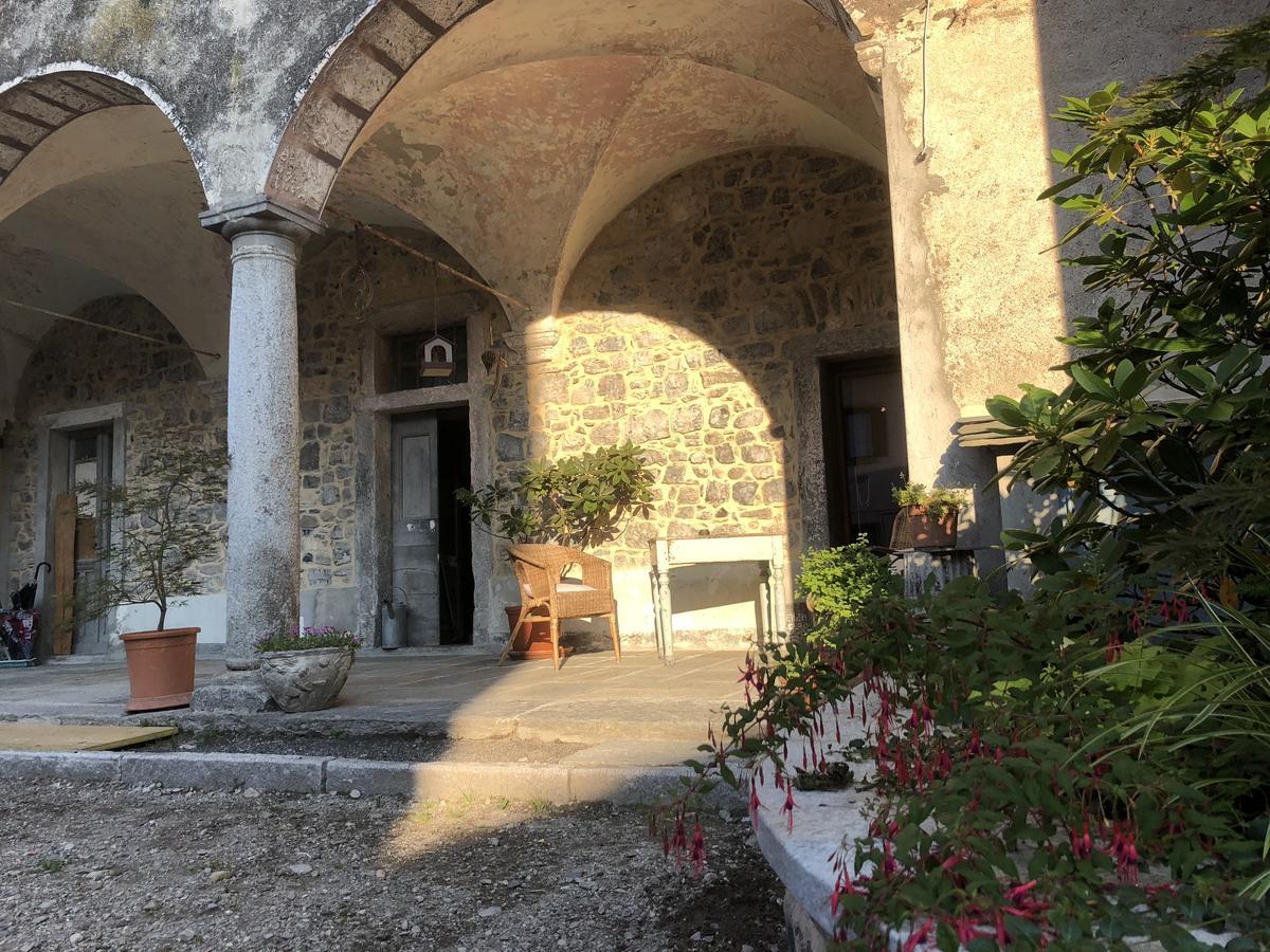 Cá del Mecolo Lago di Como Castiglione dʼIntelvi Esterno foto